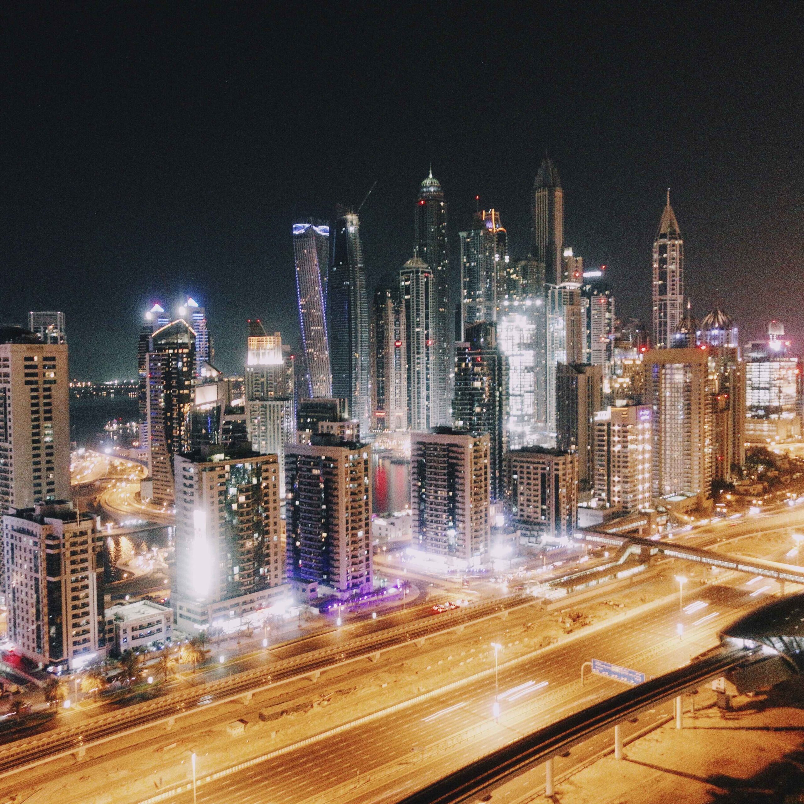 Business setup and company formation in Dubai free zone with 100% ownership and tax-free benefits