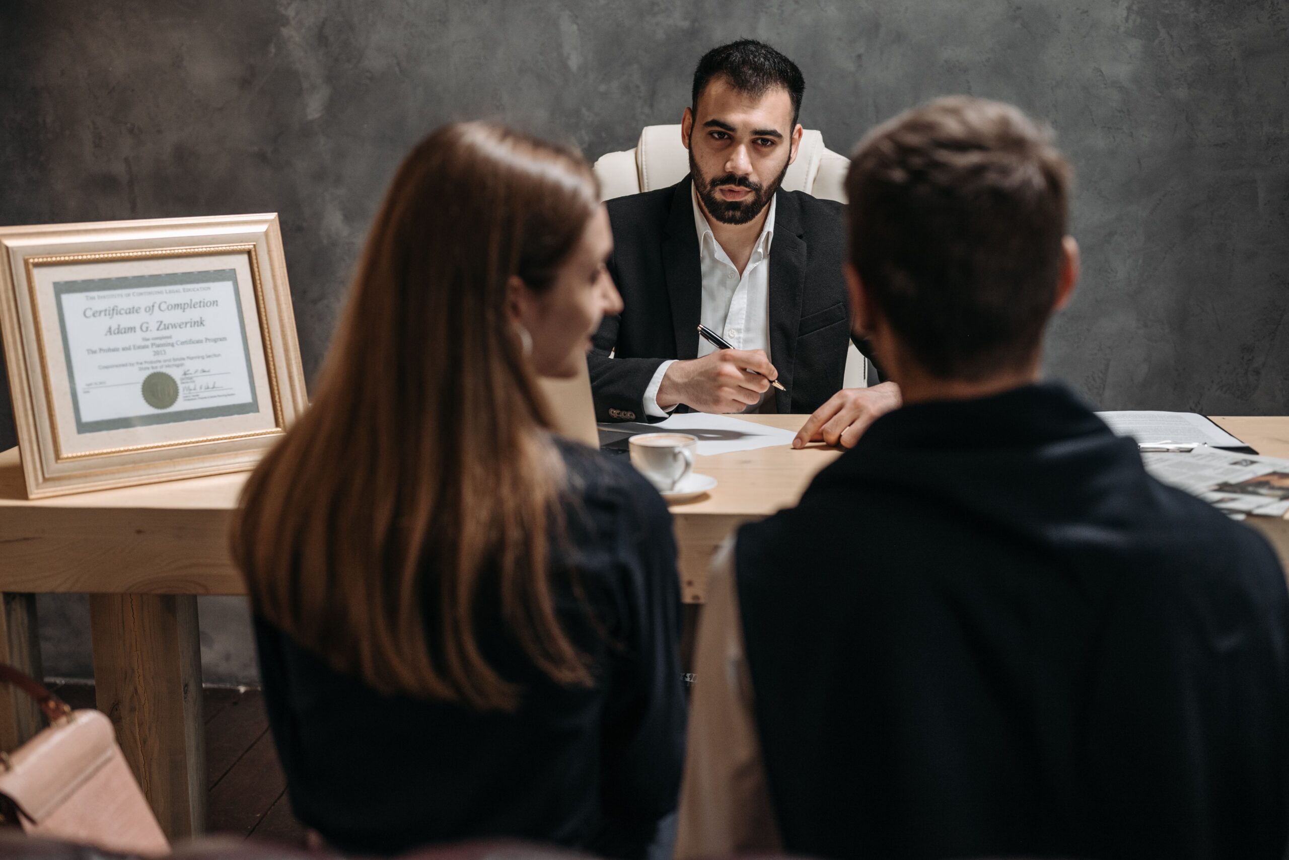 Why Is A UAE Will Essential for Expats?